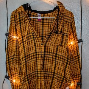 Women's long sleeve flannel